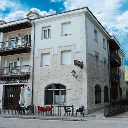 Hostal Rural Amador Puente de Vadillos Extérieur photo