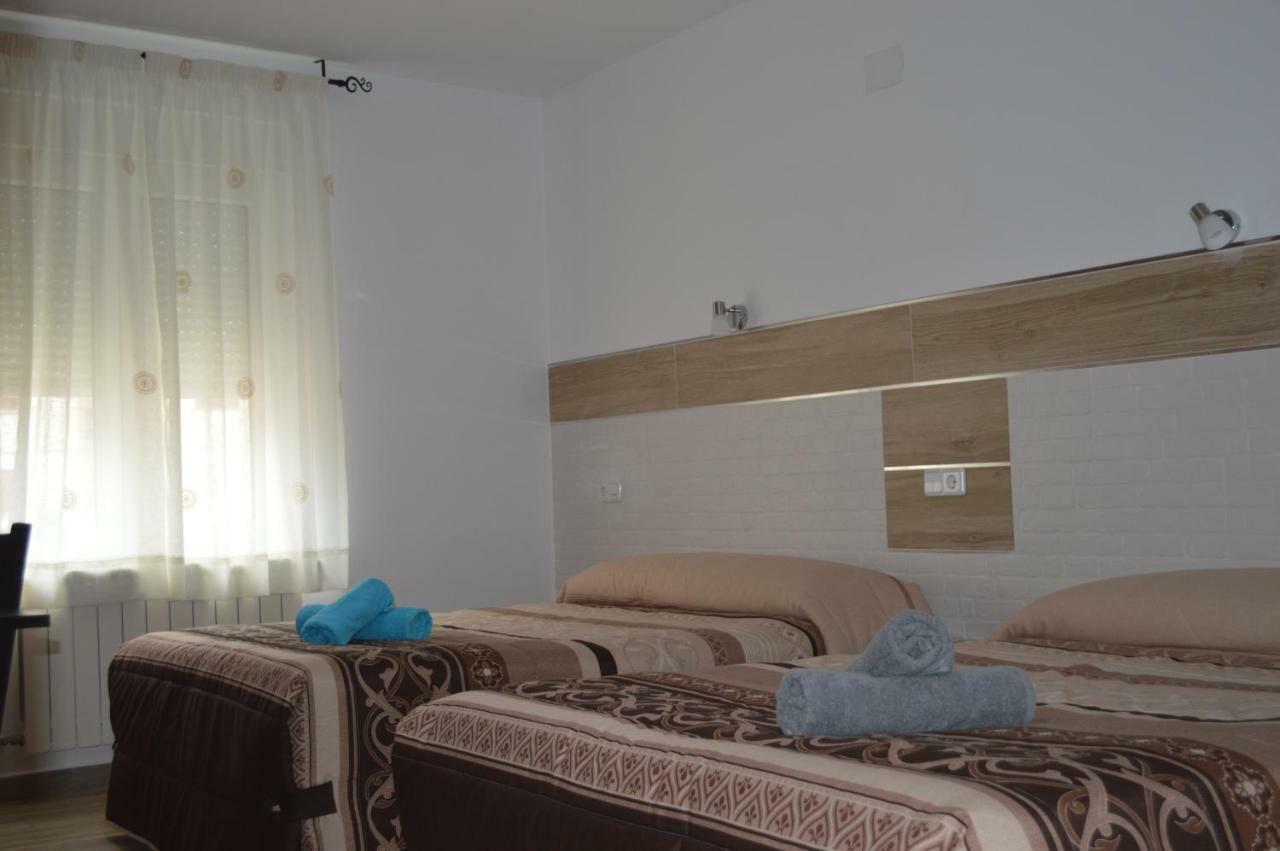 Hostal Rural Amador Puente de Vadillos Extérieur photo